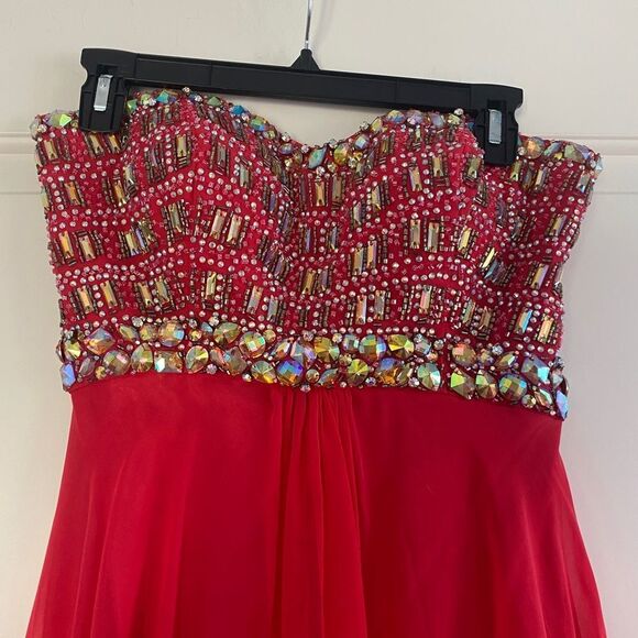 Mori Lee Red Strapless Prom Dress size 7 beaded strapless - Picture 3 of 9